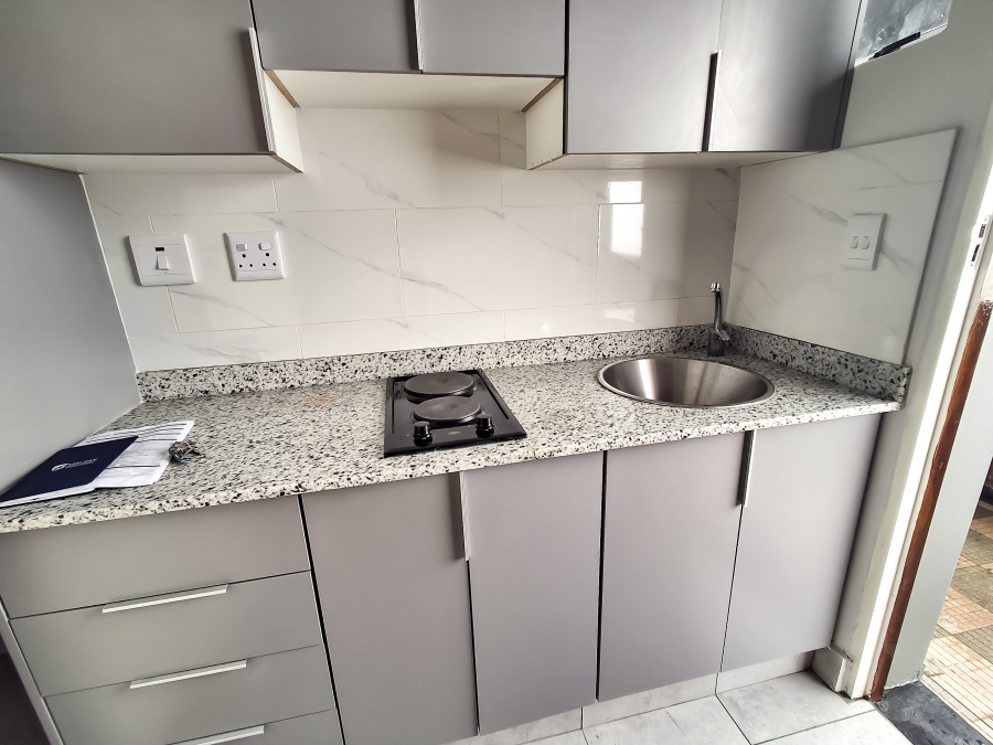 To Let 1 Bedroom Property for Rent in Musgrave KwaZulu-Natal