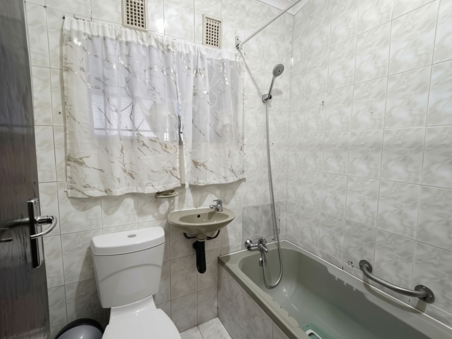 2 Bedroom Property for Sale in Northdale KwaZulu-Natal