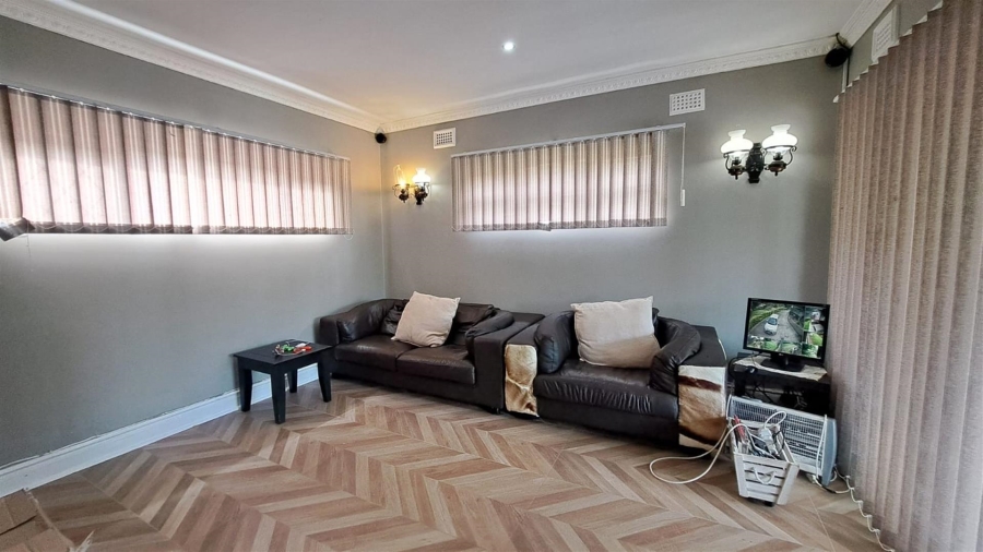 To Let 3 Bedroom Property for Rent in Chiltern Hills KwaZulu-Natal