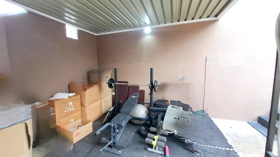 To Let 3 Bedroom Property for Rent in Chiltern Hills KwaZulu-Natal