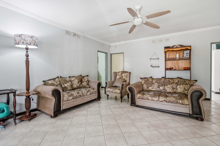 4 Bedroom Property for Sale in Pennington KwaZulu-Natal