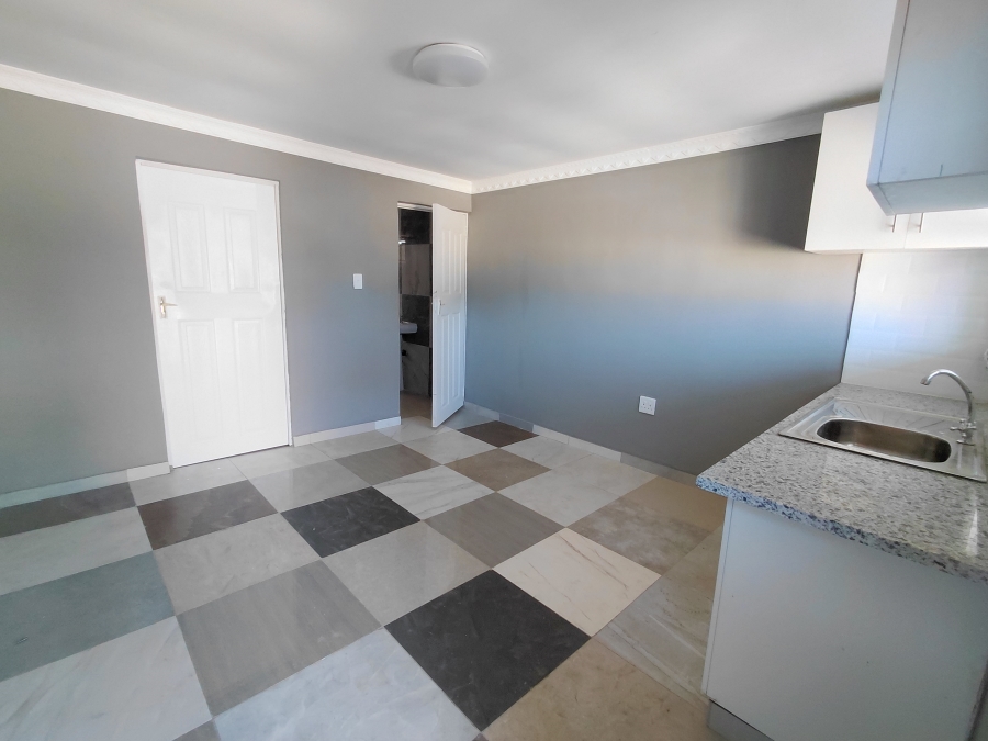 To Let 1 Bedroom Property for Rent in Montclair KwaZulu-Natal