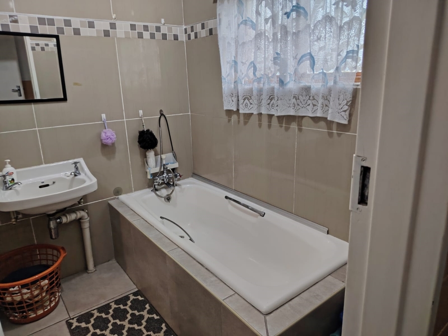 3 Bedroom Property for Sale in Mandeni KwaZulu-Natal