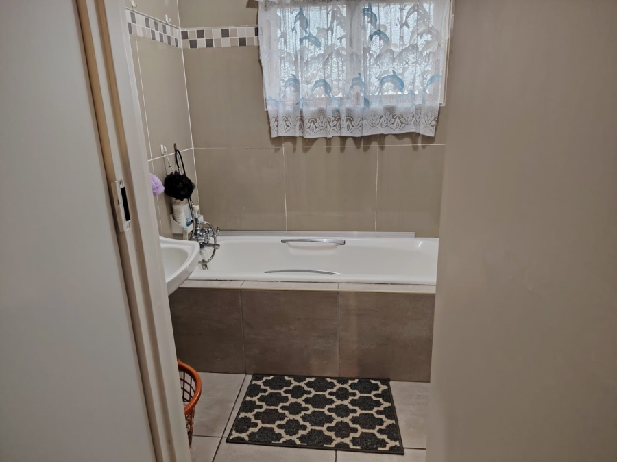 3 Bedroom Property for Sale in Mandeni KwaZulu-Natal
