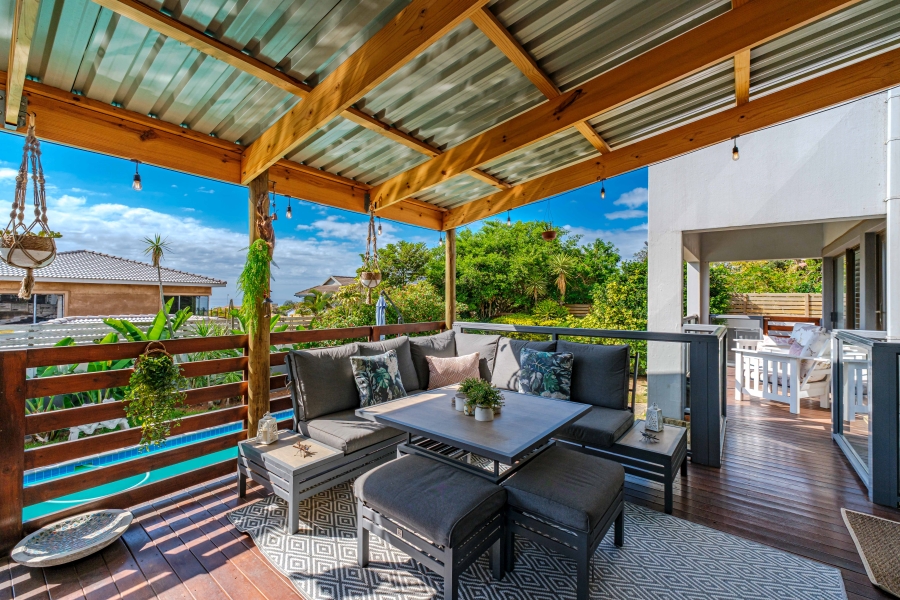 4 Bedroom Property for Sale in Sheffield Beach KwaZulu-Natal
