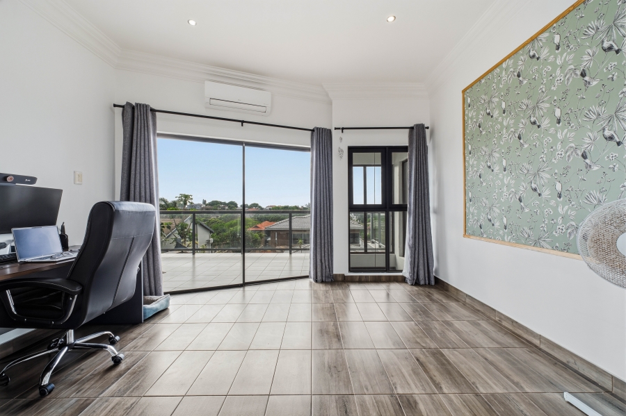 4 Bedroom Property for Sale in Sheffield Beach KwaZulu-Natal
