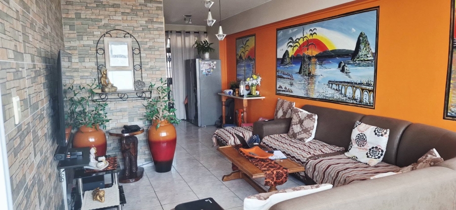 2 Bedroom Property for Sale in North Beach KwaZulu-Natal