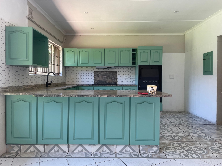 To Let 4 Bedroom Property for Rent in Westville Central KwaZulu-Natal