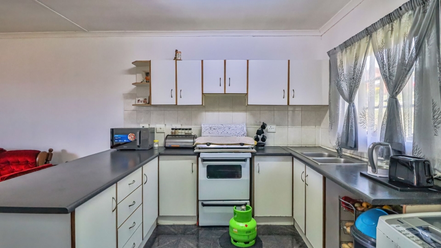 3 Bedroom Property for Sale in Lincoln Meade KwaZulu-Natal