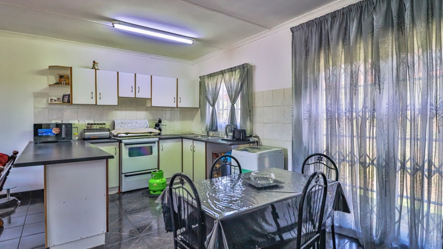 3 Bedroom Property for Sale in Lincoln Meade KwaZulu-Natal