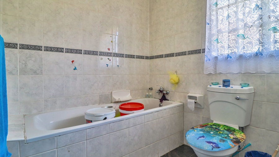 3 Bedroom Property for Sale in Lincoln Meade KwaZulu-Natal