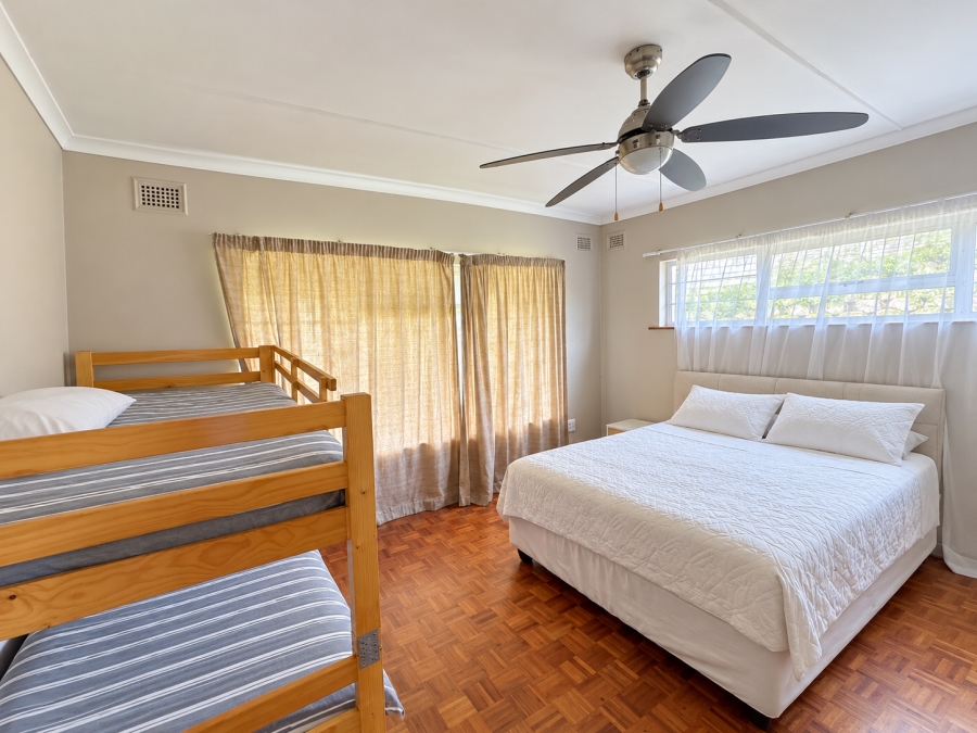 4 Bedroom Property for Sale in Amanzimtoti KwaZulu-Natal