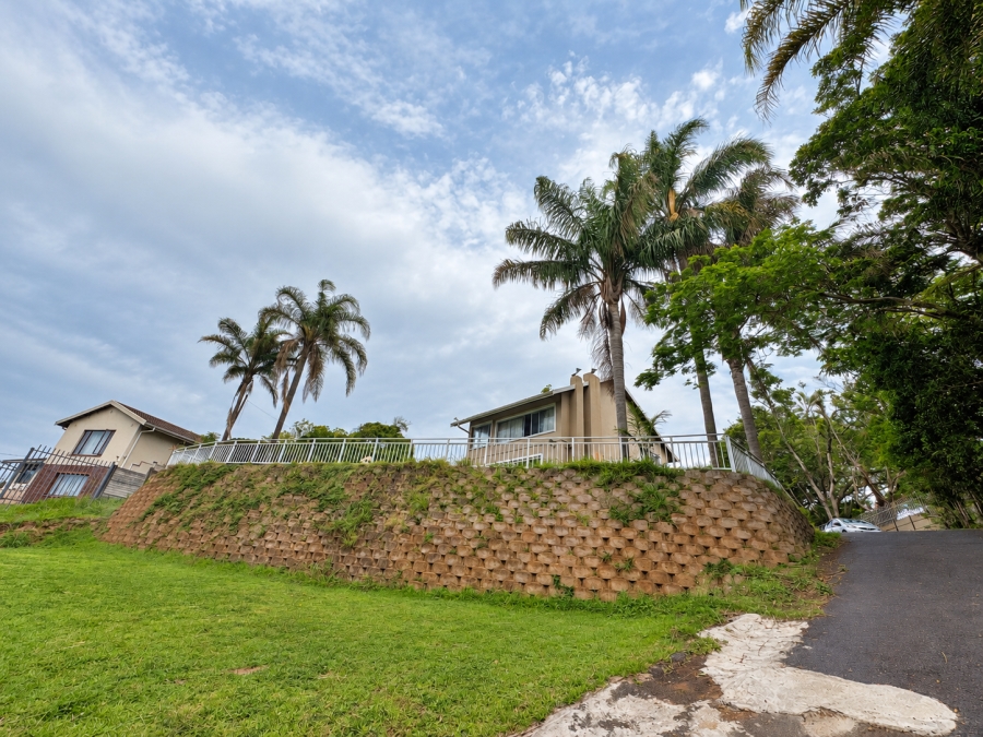 4 Bedroom Property for Sale in Amanzimtoti KwaZulu-Natal