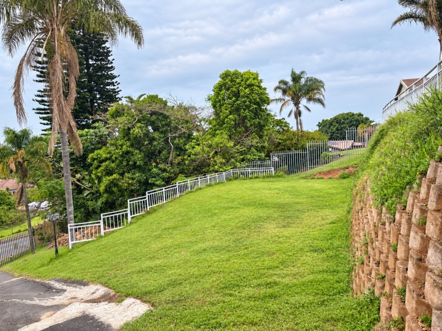 4 Bedroom Property for Sale in Amanzimtoti KwaZulu-Natal