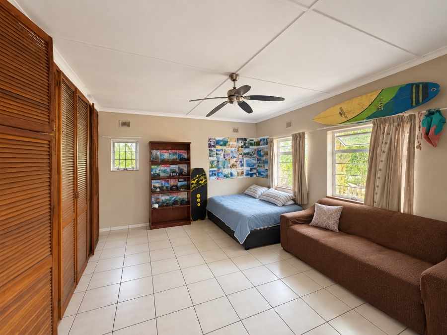 4 Bedroom Property for Sale in Amanzimtoti KwaZulu-Natal