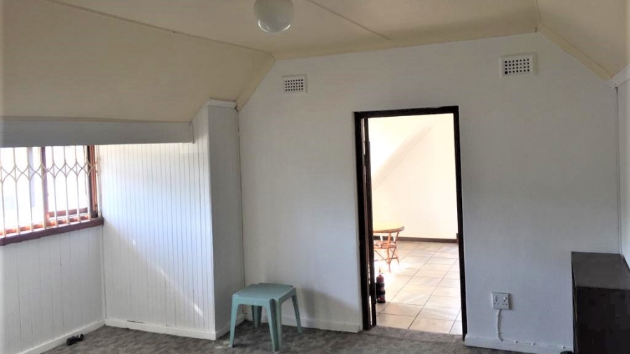 To Let 1 Bedroom Property for Rent in Bluff KwaZulu-Natal