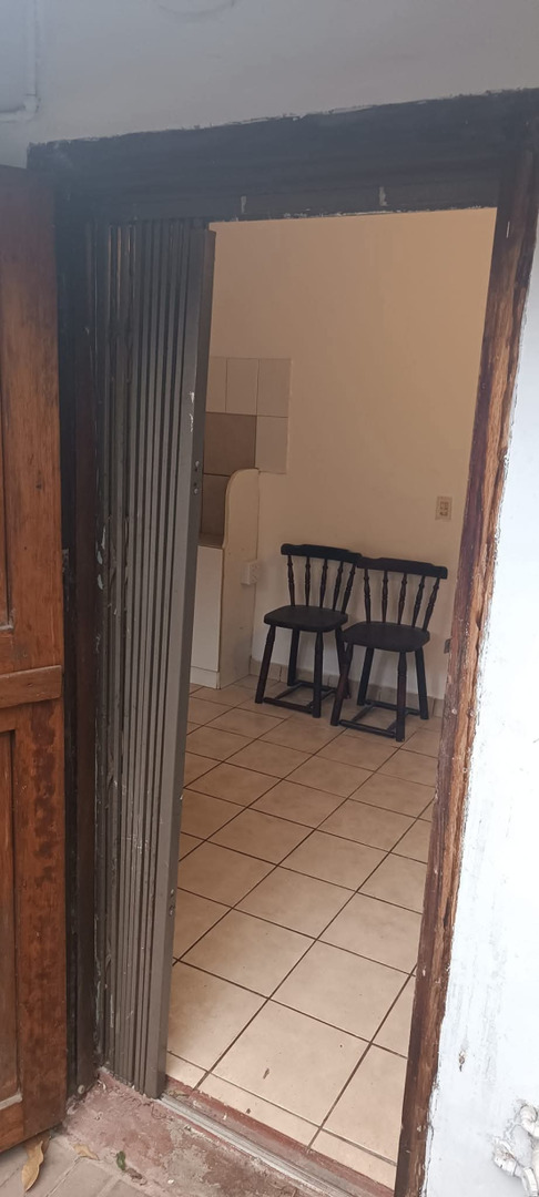 To Let 1 Bedroom Property for Rent in Bluff KwaZulu-Natal