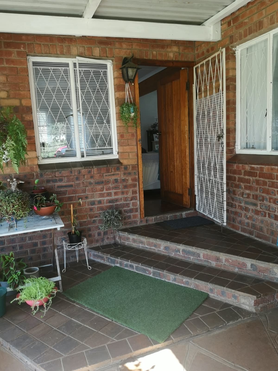 To Let 4 Bedroom Property for Rent in Merrivale KwaZulu-Natal