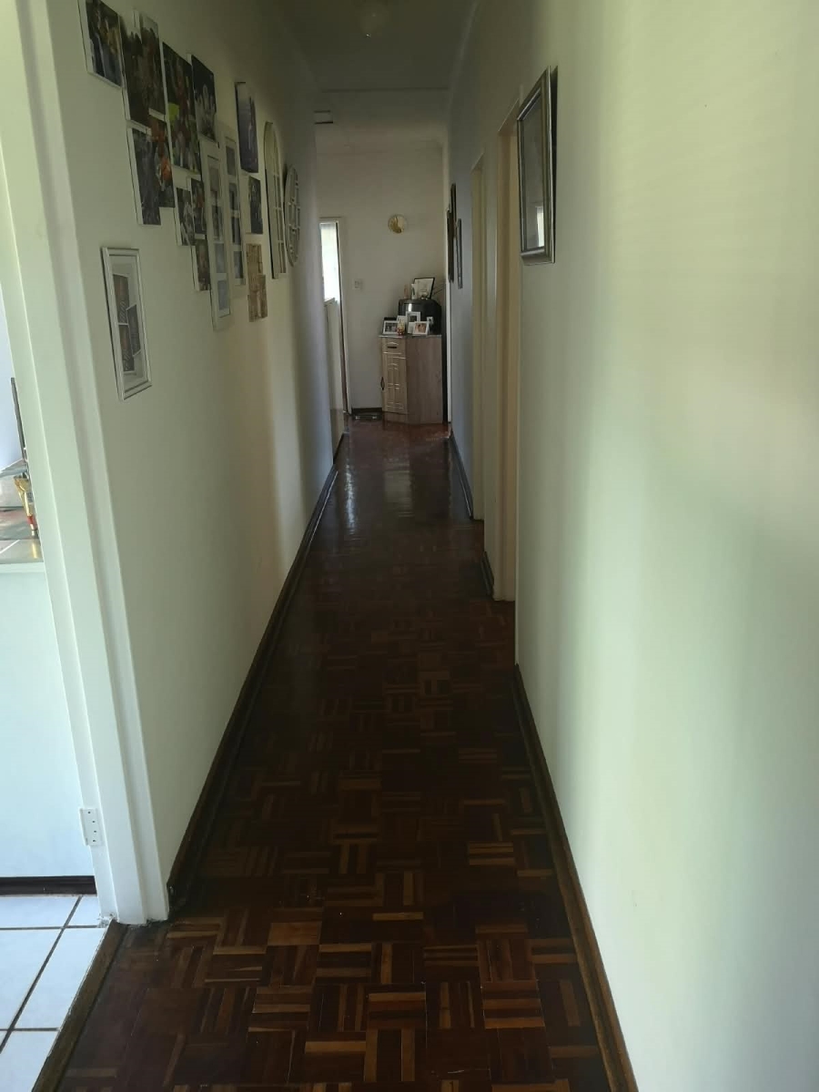 To Let 4 Bedroom Property for Rent in Merrivale KwaZulu-Natal