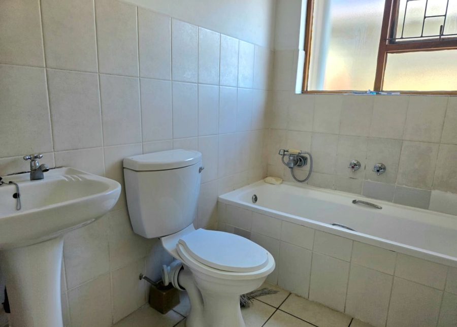 2 Bedroom Property for Sale in Richem KwaZulu-Natal