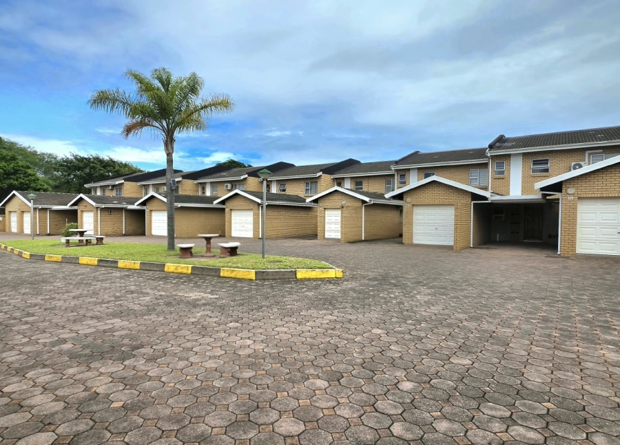 3 Bedroom Property for Sale in Meer En See KwaZulu-Natal
