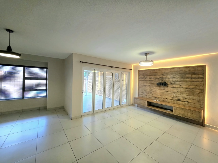 3 Bedroom Property for Sale in Meer En See KwaZulu-Natal