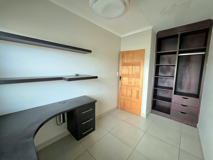 3 Bedroom Property for Sale in Meer En See KwaZulu-Natal