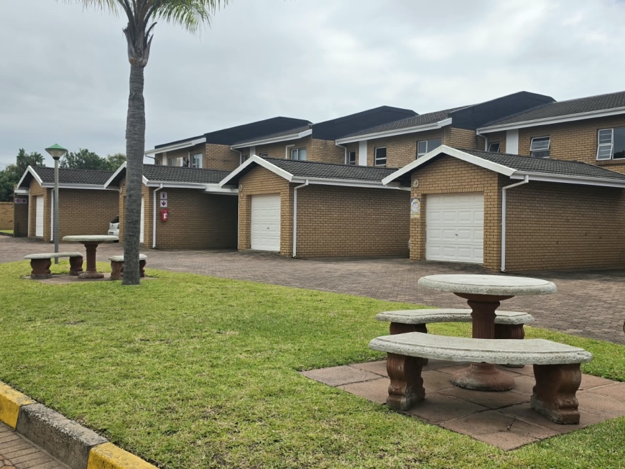 3 Bedroom Property for Sale in Meer En See KwaZulu-Natal