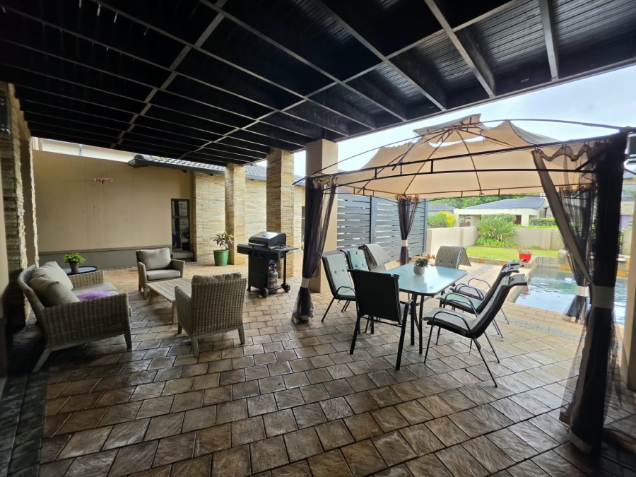 5 Bedroom Property for Sale in Mzingazi Golf Estate KwaZulu-Natal