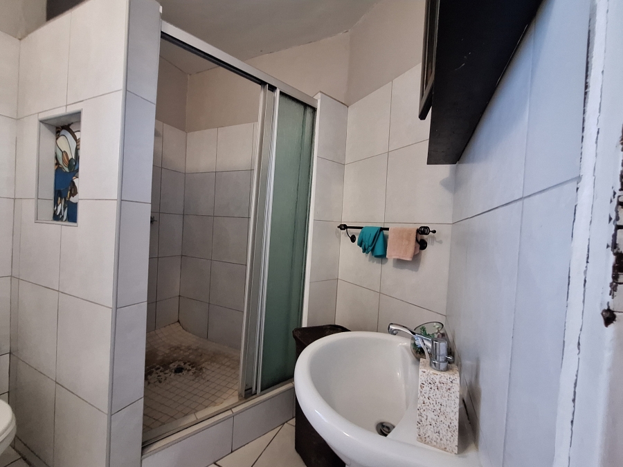 To Let 1 Bedroom Property for Rent in Windermere KwaZulu-Natal