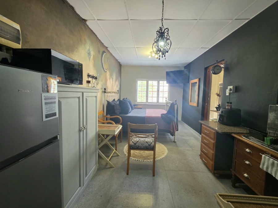 9 Bedroom Property for Sale in Veld En Vlei KwaZulu-Natal