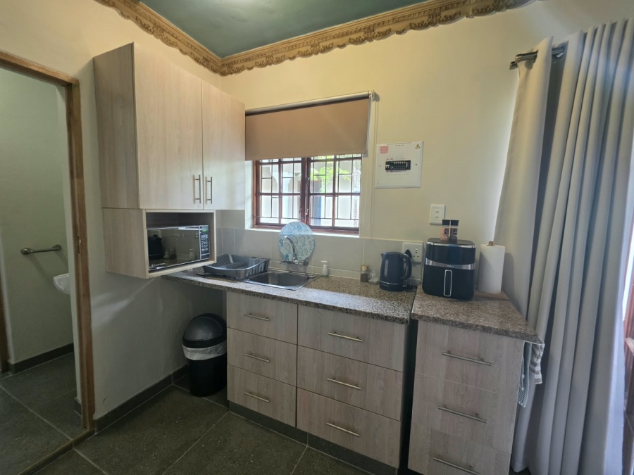 9 Bedroom Property for Sale in Veld En Vlei KwaZulu-Natal