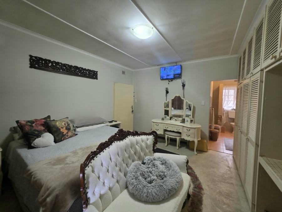 9 Bedroom Property for Sale in Veld En Vlei KwaZulu-Natal