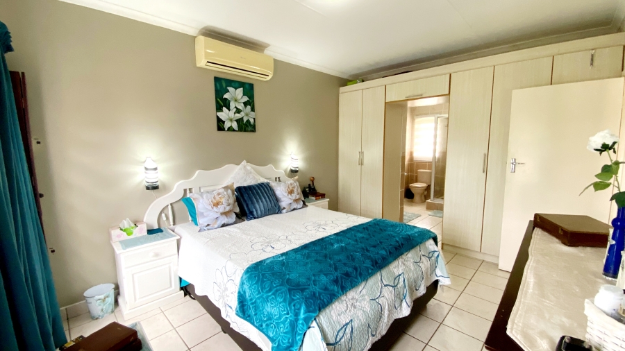 3 Bedroom Property for Sale in Elysium KwaZulu-Natal