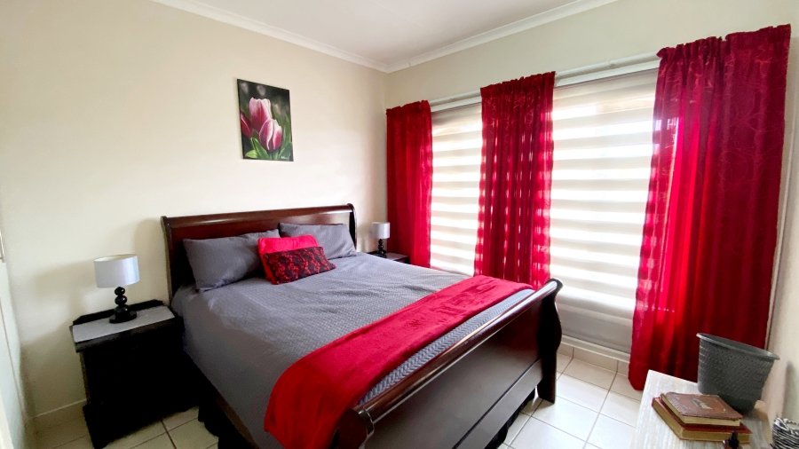 3 Bedroom Property for Sale in Elysium KwaZulu-Natal