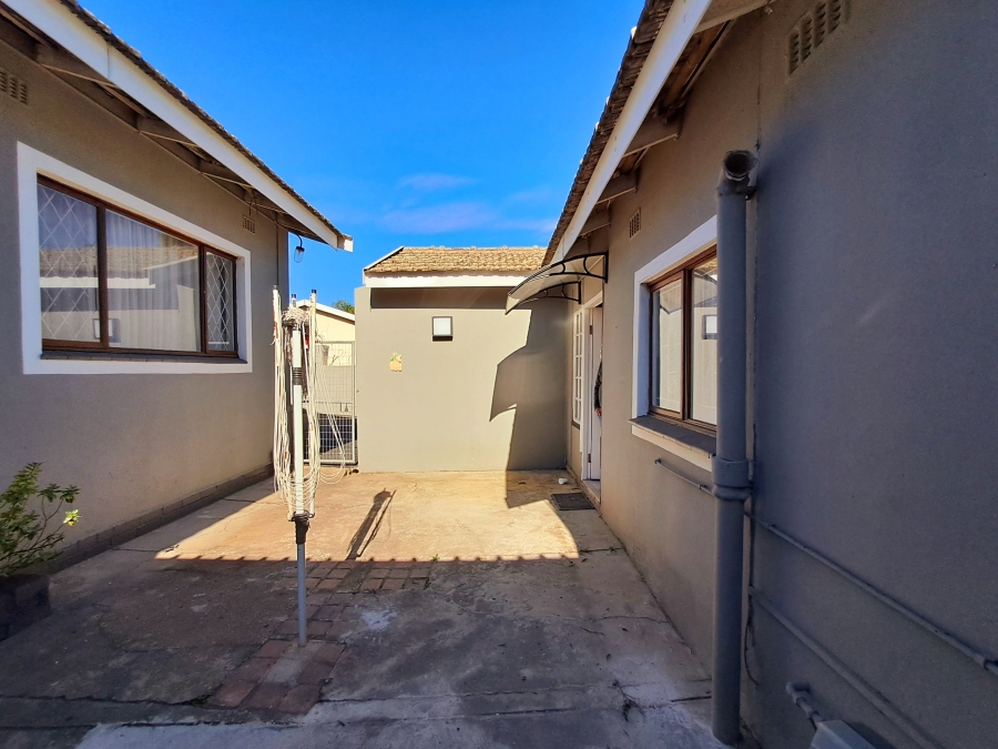 To Let 1 Bedroom Property for Rent in Sarnia KwaZulu-Natal