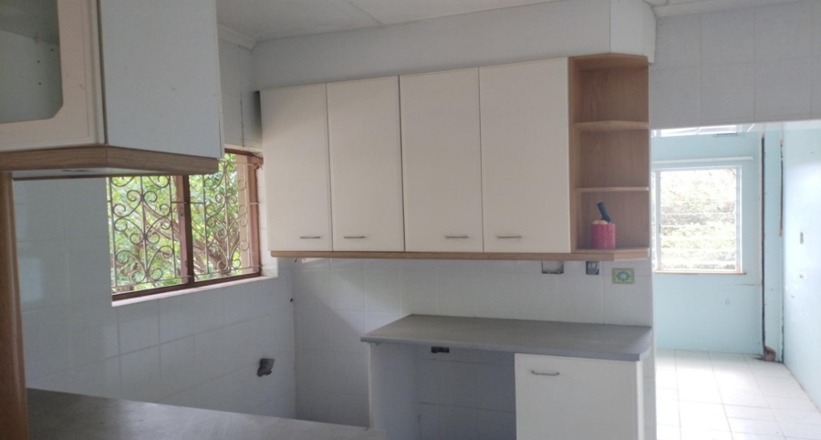 3 Bedroom Property for Sale in Amanzimtoti KwaZulu-Natal