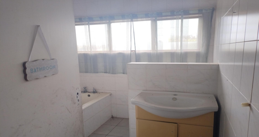 3 Bedroom Property for Sale in Amanzimtoti KwaZulu-Natal