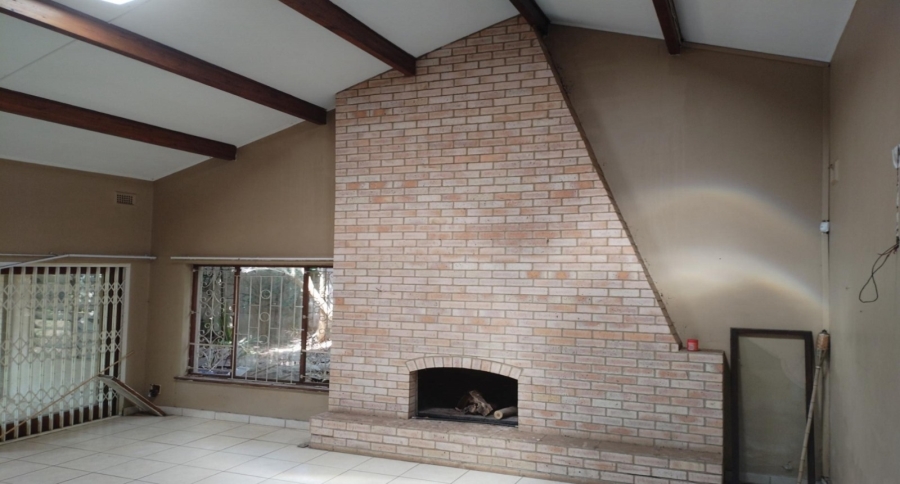 3 Bedroom Property for Sale in Amanzimtoti KwaZulu-Natal