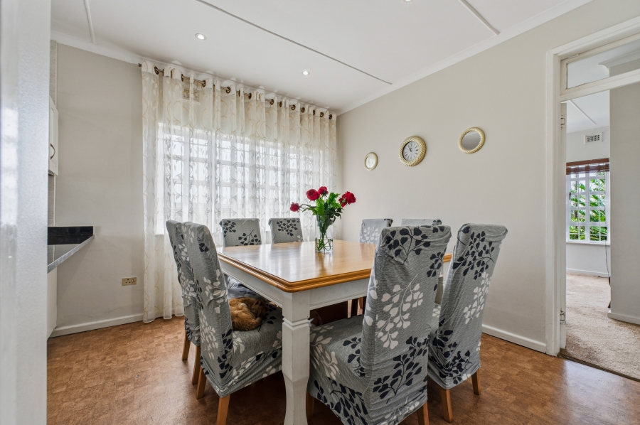 4 Bedroom Property for Sale in Gillitts KwaZulu-Natal