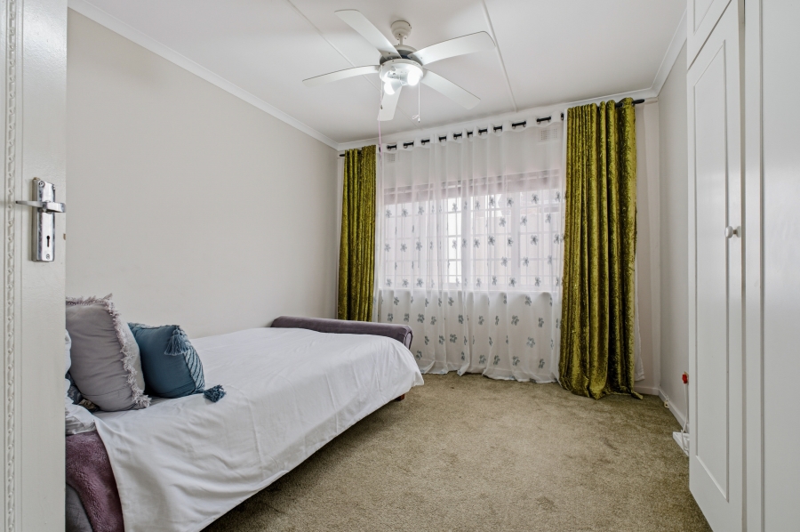 4 Bedroom Property for Sale in Gillitts KwaZulu-Natal