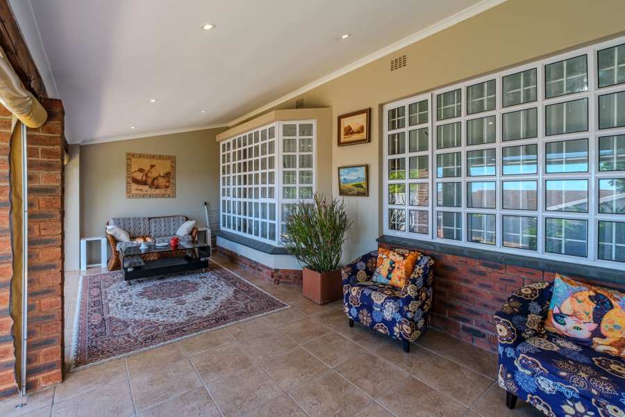 4 Bedroom Property for Sale in Gillitts KwaZulu-Natal