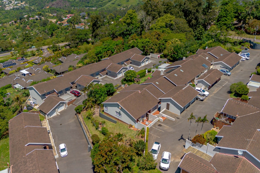 4 Bedroom Property for Sale in Gillitts KwaZulu-Natal