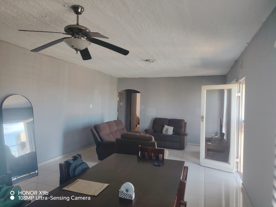 3 Bedroom Property for Sale in Montclair KwaZulu-Natal