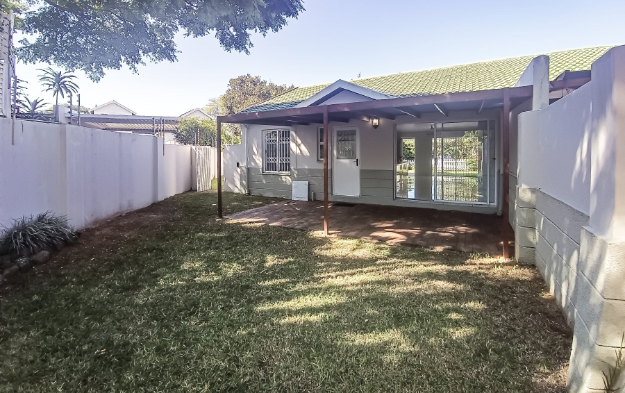 To Let 2 Bedroom Property for Rent in Umhlanga KwaZulu-Natal