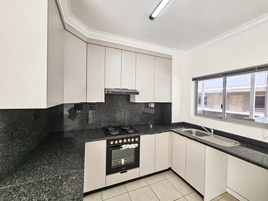 To Let 2 Bedroom Property for Rent in Umhlanga Ridge KwaZulu-Natal