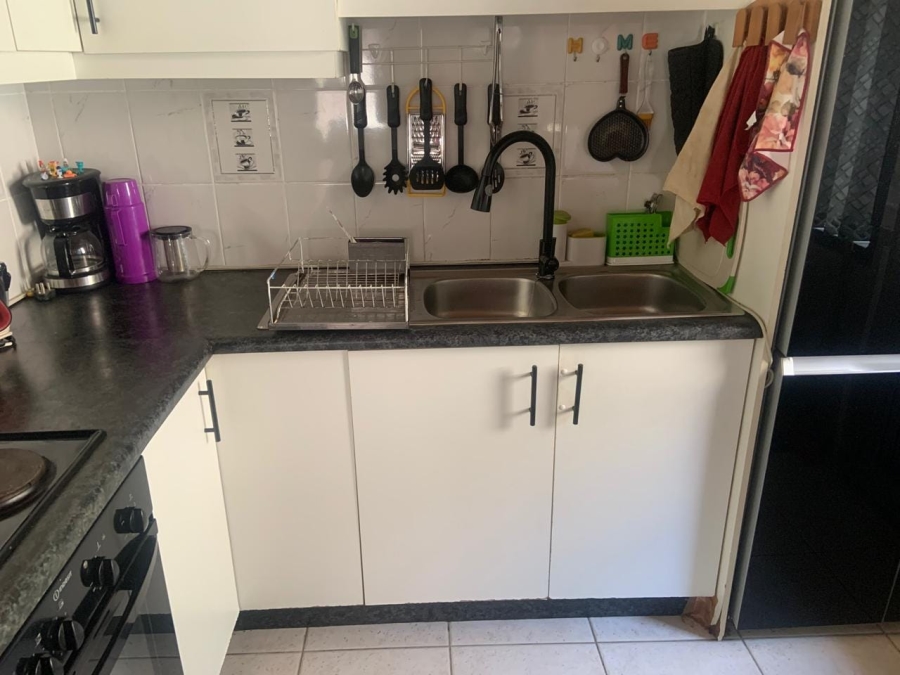 To Let 2 Bedroom Property for Rent in Pinetown KwaZulu-Natal