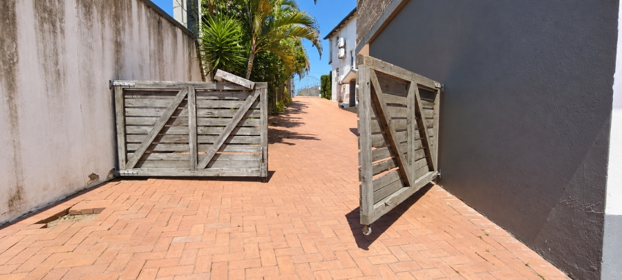 To Let Commercial Property for Rent in Amanzimtoti KwaZulu-Natal