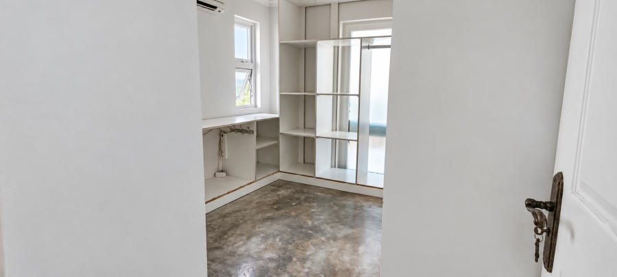 To Let Commercial Property for Rent in Amanzimtoti KwaZulu-Natal