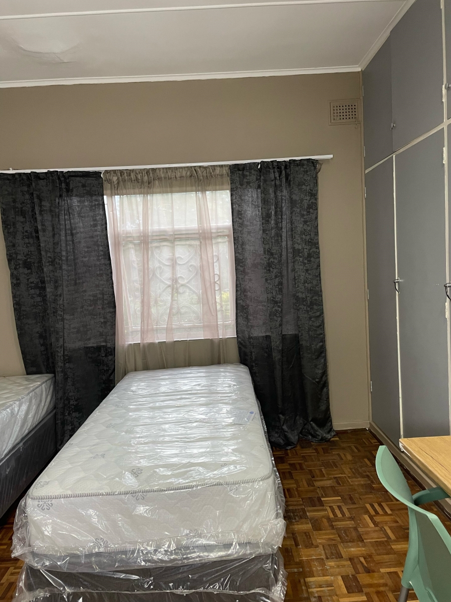 7 Bedroom Property for Sale in Scottsville KwaZulu-Natal